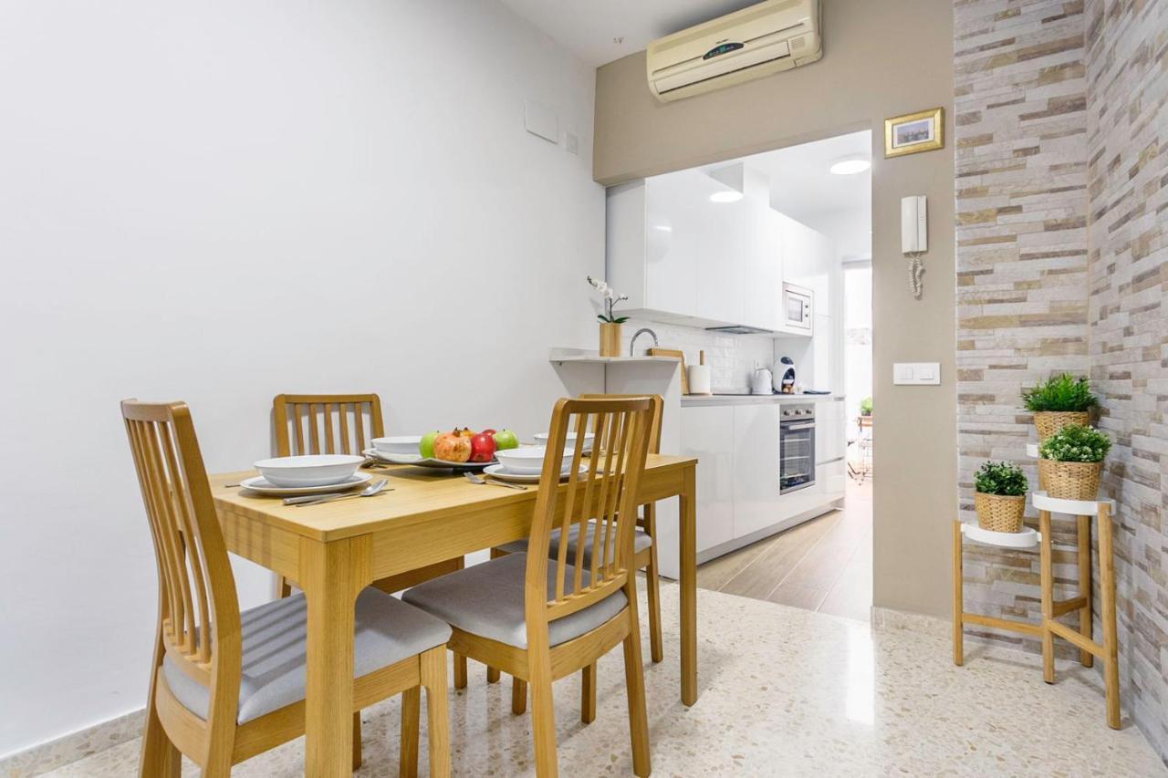 Apartamentos Sta Maria La Blanca セビリア エクステリア 写真