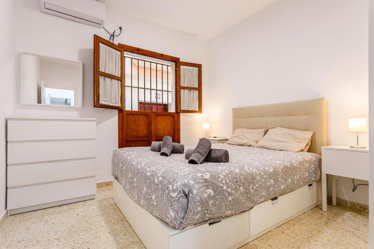 Apartamentos Sta Maria La Blanca セビリア エクステリア 写真